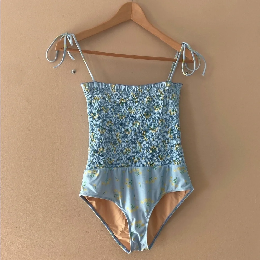 Faithfull The Brand Anja One Piece swimsuit in the La Fica Floral Print Small